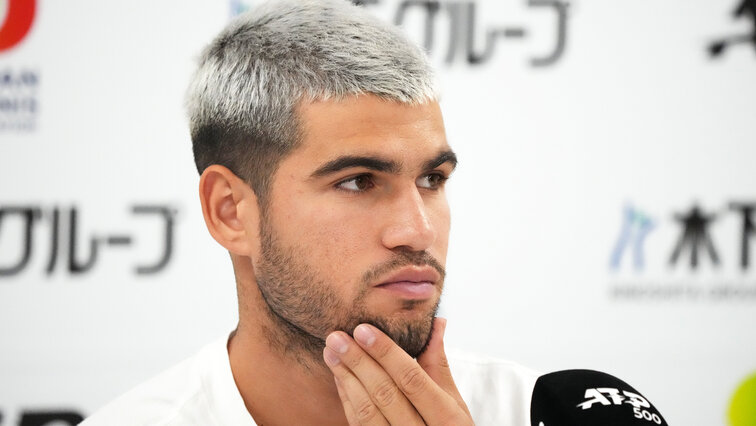Carlos Alcaraz bei der Pressekonferenz in Tokio Carlos Alcaraz bei der Pressekonferenz in Tokio