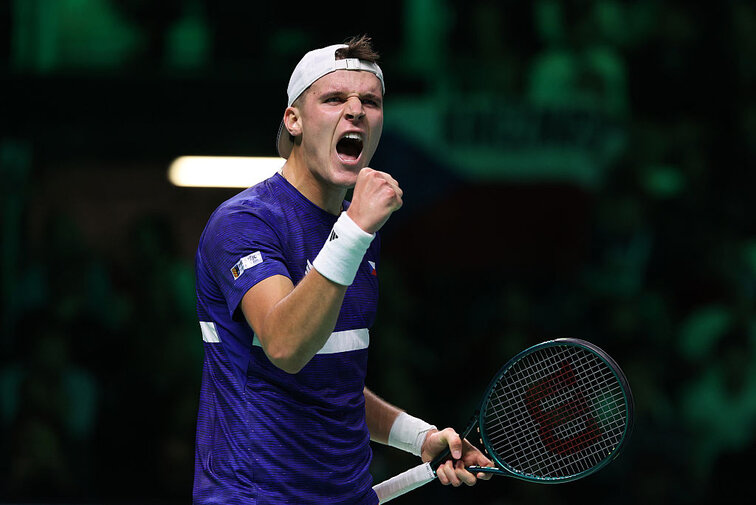 Jakub Mensik brillierte bei eigenem Service Jakub Mensik brillierte bei eigenem Service