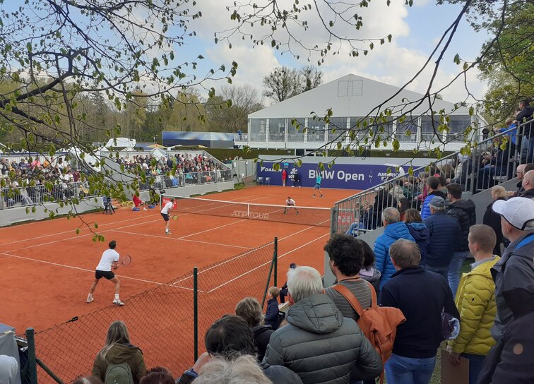 Kevin Krawietz and Andreas Mies succeeded on the smaller court in Munich on Wednesday