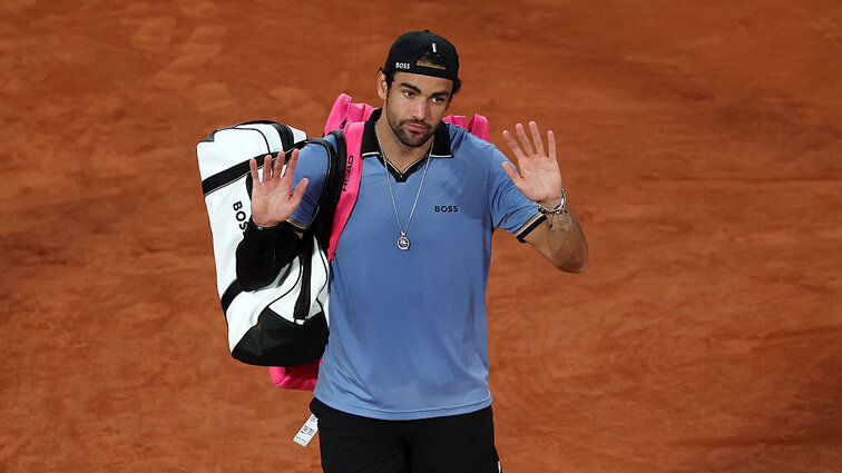 Matteo Berrettini nach seiner Aufgabe in Paris Matteo Berrettini nach seiner Aufgabe in Paris