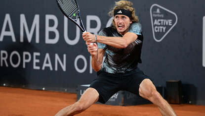 Alexander Zverev hat in Hamburg seinen 20. Titel geholt Alexander Zverev hat in Hamburg seinen 20. Titel geholt