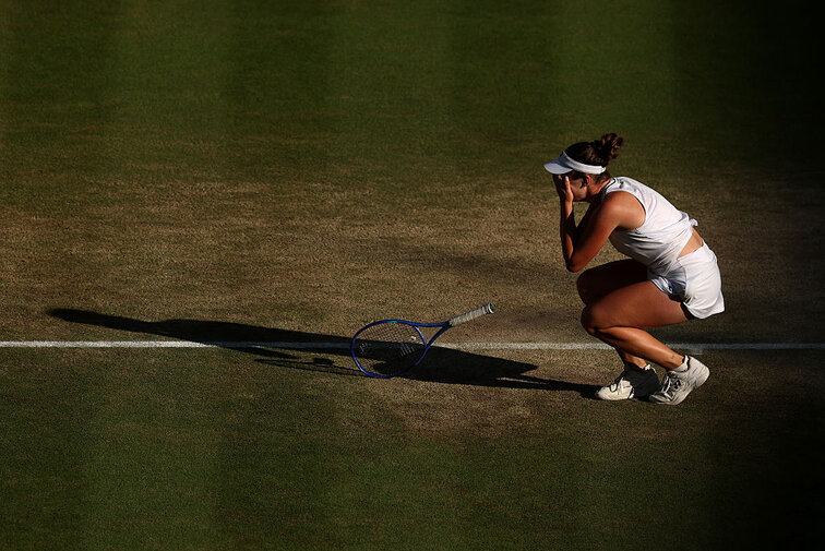 Linda Noskova und ihre Familie mussten schwere Zeiten durchtauchen, bevor ihre Karriere richtig ins Rollen kam Linda Noskova und ihre Familie mussten schwere Zeiten durchtauchen, bevor ihre Karriere richtig ins Rollen kam
