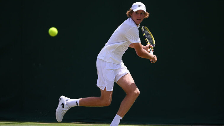 Alex Michelsen konnte in Newport auch von Rekord-Champion John Isner nicht gestoppt werden.