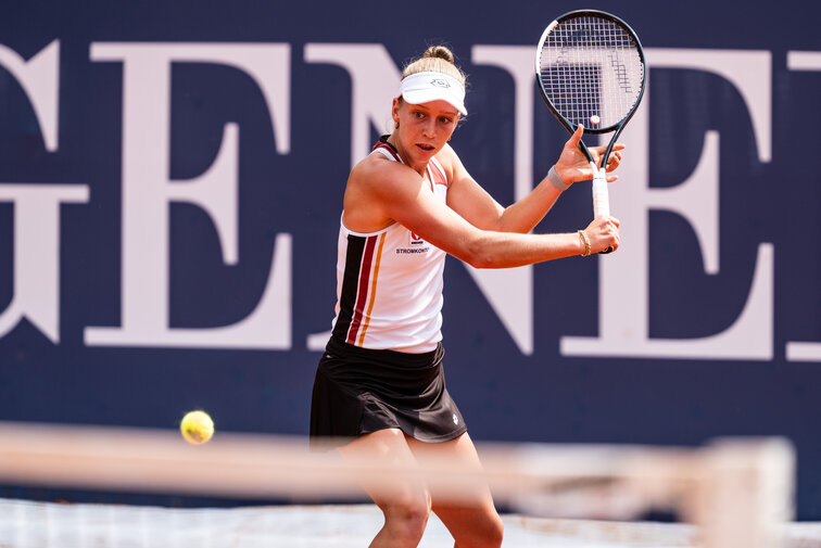 Sinja Kraus musste sich im Achtelfinale von Hamburg in drei knappen Sätzen geschlagen geben