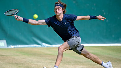 Andrey Rublev wird auch in diesem Jahr in HalleWestfalen aufschlagen Andrey Rublev wird auch in diesem Jahr in HalleWestfalen aufschlagen