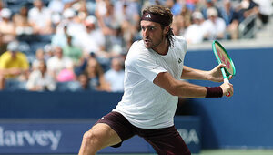 Stefanos Tsitsipas hat bei den US Open für eine Überraschung gesorgt