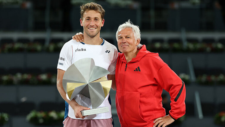 Casper Ruud und Alex Stober 2025 in Madrid