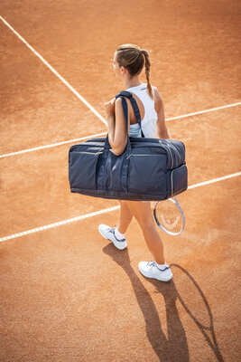 Das Lifestyle PRO Duffle Bag und SQUARED Racquet Das Lifestyle PRO Duffle Bag und SQUARED Racquet