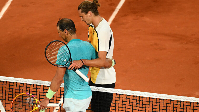 Rafael Nadal und Alexander Zverev beim letzten Aufeinandertreffen 2024 in Roland Garros.