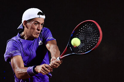 Sebastian Baez steht auch beim ATP-World-Tour-250-Turnier in Santiago de Chile im Endspiel