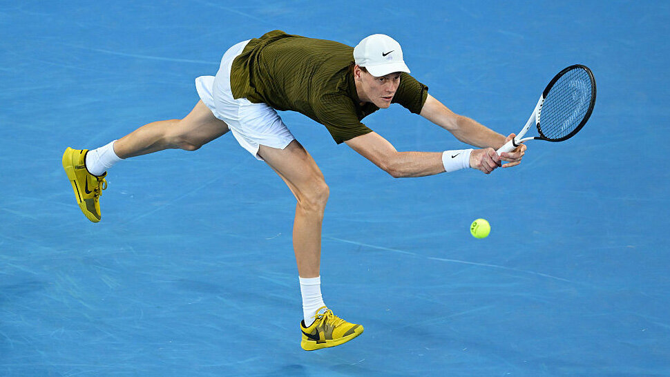 australian-open-podcast-tag-9-des-janniks-wei-e-hose