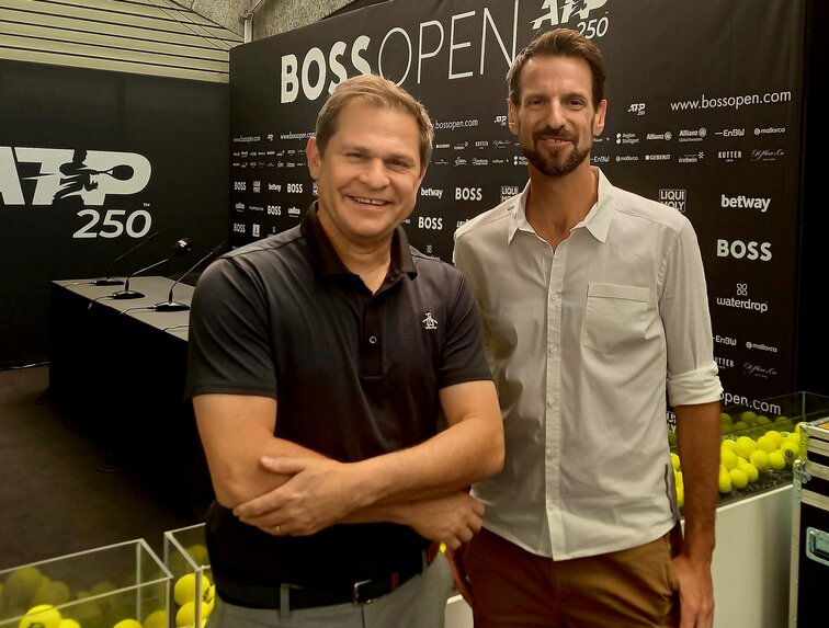 Servus-TV-Kollegen: Markus Theil mit Christopher "Kasi" Kas beim ATP-Turnier in Stuttgart Servus-TV-Kollegen: Markus Theil mit Christopher "Kasi" Kas beim ATP-Turnier in Stuttgart