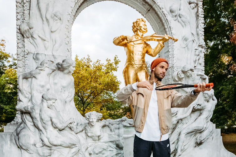 Grigor Dimitrov - ein Maestro auch an der Geige? Grigor Dimitrov - ein Maestro auch an der Geige?