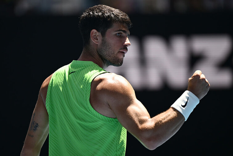 Carlos Alcaraz setzte sich gegen Tommy Paul durch Carlos Alcaraz setzte sich gegen Tommy Paul durch