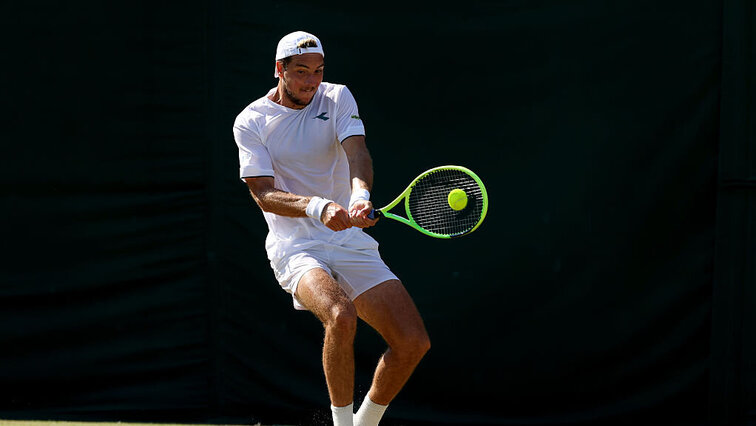 Jan-Lennard Struff spielte sein erstes Achtelfinale in Wimbledon. Jan-Lennard Struff spielte sein erstes Achtelfinale in Wimbledon.