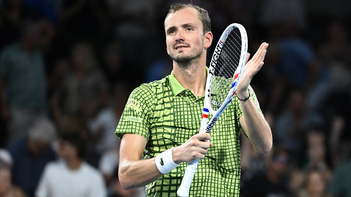 ATP-Brisbane-Medvedev-und-Nakashima-ziehen-ins-Endspiel-ein