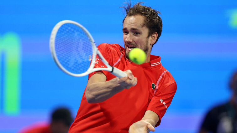 Daniil Medvedev won the title in Doha