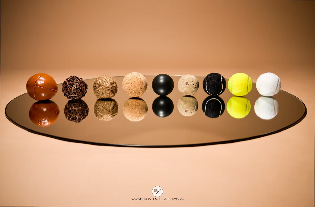 Mehr-als-Schl-ger-eine-Reise-durch-die-Geschichte-mit-der-Berlin-Tennis-Gallery