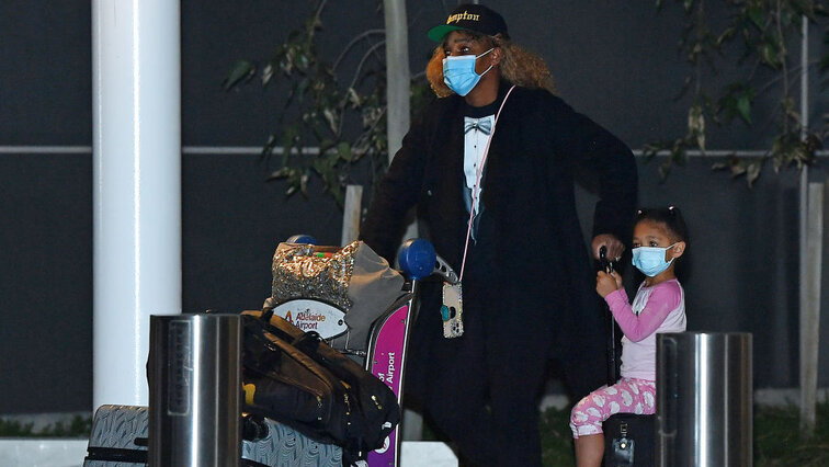 Serena Williams on arrival in Adelaide with daughter Olympia