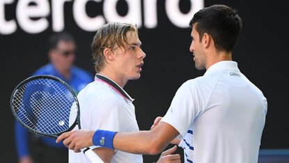 Novak Djokovic siegt in vier Sätzen gegen Denis Shapovalov Novak Djokovic siegt in vier Sätzen gegen Denis Shapovalov