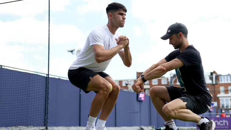 Carlos Alcaraz mit seinem Fitnesstrainer Carlos Alcaraz mit seinem Fitnesstrainer