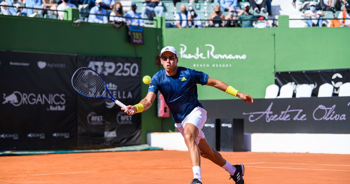 Munar tennis on sale