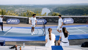 Die Qualität von ASICS überzeugt viele Tennisspieler im Profi- und Hobbybereich.