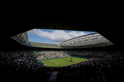 Ab dem Viertelfinale wird in Wimbledon vor vollem Haus gespielt Ab dem Viertelfinale wird in Wimbledon vor vollem Haus gespielt