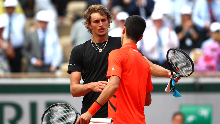 Alexander Zverev und Novak Djokovic im Viertelfinale der French Open 2019 Alexander Zverev und Novak Djokovic im Viertelfinale der French Open 2019