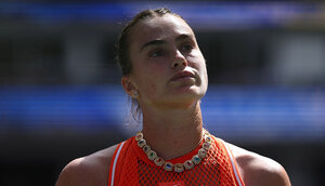 Aryna Sabalenka hat sich am Freitag auch um andere Dinge als ihre Gegnerin gekümmert