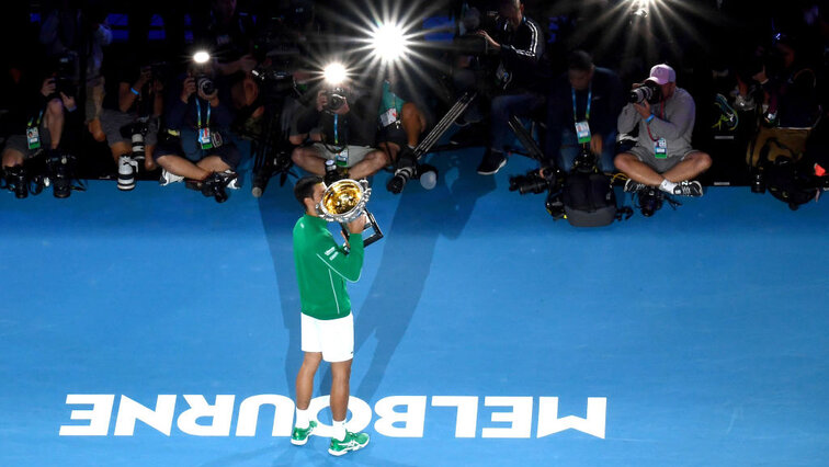 So hat es Anfang 2020 ausgesehen: Novak Djokovic feiert This is what it looked like at the beginning of 2020: Novak Djokovic is celebrating