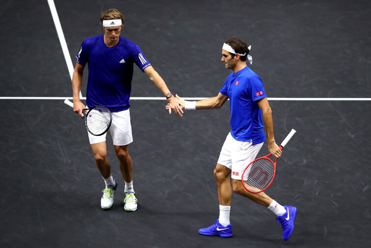 Alexander Zverev und Roger Federer