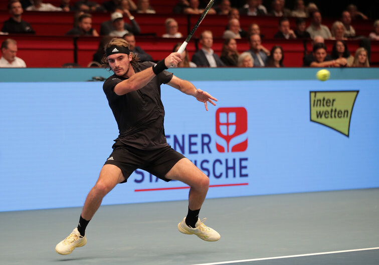 Stefanos Tsitsipas setzte sich gegen Dennis Novak durch