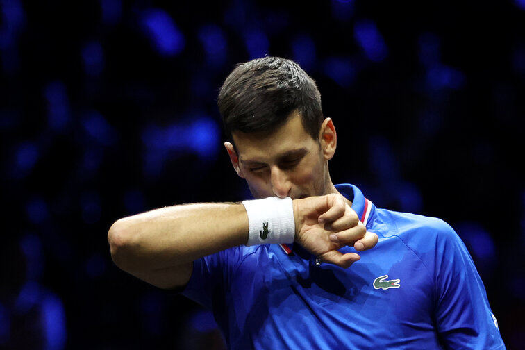 Novak Djokovic hat mit leichten Problemen am Handgelenk zu kämpfen