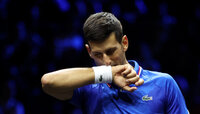 Novak Djokovic hat mit leichten Problemen am Handgelenk zu kämpfen