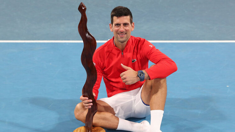 Bei seinen beiden Turnierstarts 2007 und 2023 konnte Novak Djokovic in Adelaide jeweils die Siegestrophäe erringen. Getty Images