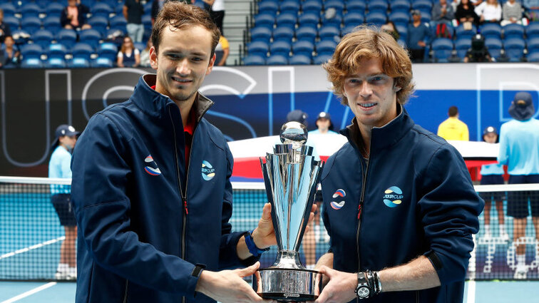 Den ATP Cup haben Daniil Medvedev und Andrey Rublev schon gewonnen Den ATP Cup haben Daniil Medvedev und Andrey Rublev schon gewonnen