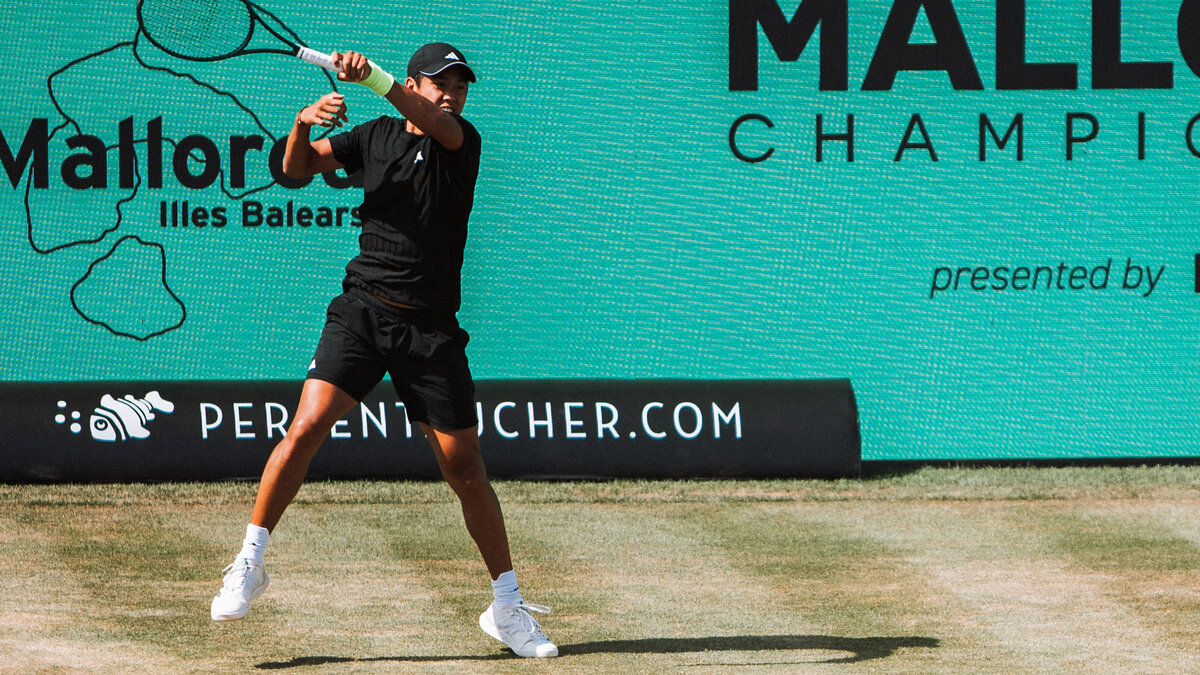 ATP-Mallorca-Tien-bezwingt-Favorit-Shelton-und-steht-im-Viertelfinale
