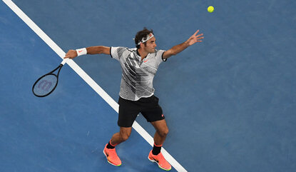 Poesie in Bewegung: Roger Federer beim Aufschlag