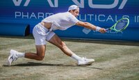Jan-Lennard Struff hat sich gegen Nuno Borges vergeblich gestreckt