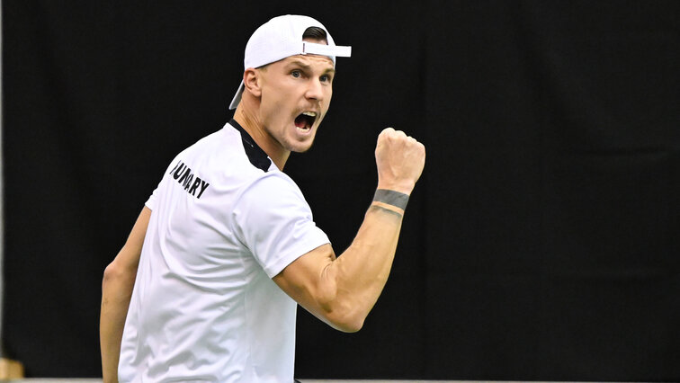 Ungarn gewinnt gegen Kanada im Davis Cup Ungarn gewinnt gegen Kanada im Davis Cup