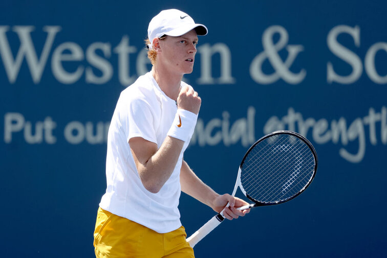 Jannik Sinner schlug Thanasi Kokkinakis in der ersten Runde von Cincinnati