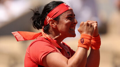 Ons Jabeur freut sich in Roland Garros Ons Jabeur freut sich in Roland Garros