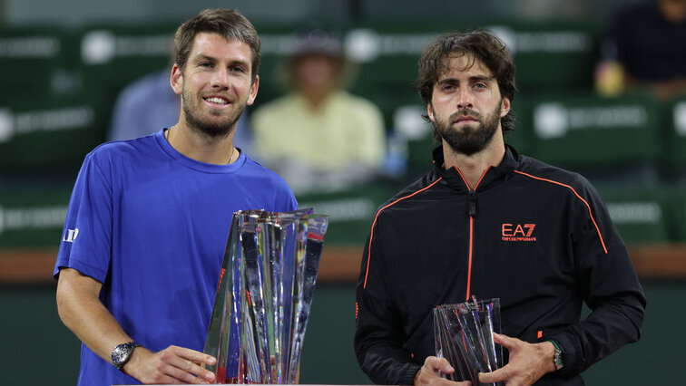 Das Siegerfoto von 2021: Gewinner Cameron Norrie und Finalist Nikoloz Basilashvili The 2021 winning photo: winner Cameron Norrie and finalist Nikoloz Basilashvili