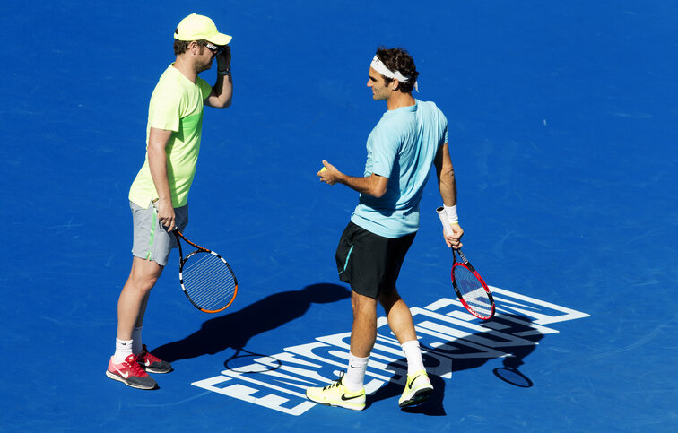 Severin Lüthi hat positive Neuigkeiten bezüglich der Genesung von Roger Federer Severin Lüthi hat positive Neuigkeiten bezüglich der Genesung von Roger Federer