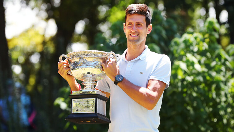 Novak Djokovic muss noch ein wenig auf seine Melbourne-Trophäe warten