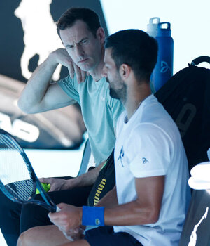 Andy Murray (li.) coachte Novak Djokovic (re.) etwa sechs Monate