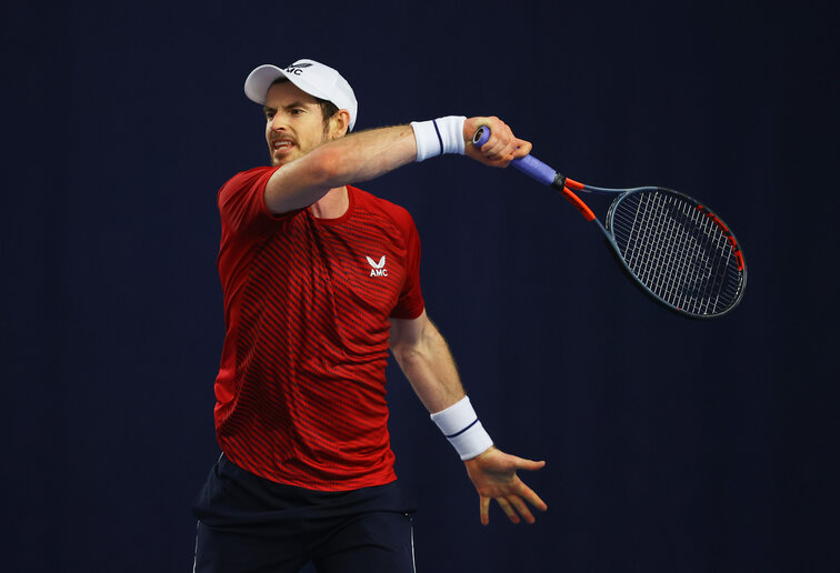 Andy Murray steht beim Challenger-Event von Biella in Runde zwei Andy Murray is in round two of the Biella Challenger event
