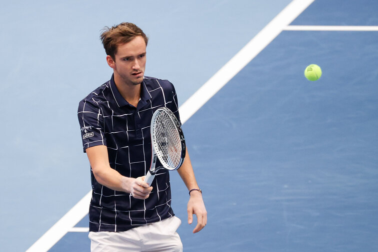 Daniil Medvedev celebrated a safe opening victory at the Erste Bank Open