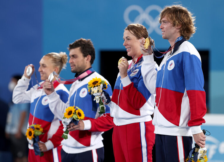 Andrey Rublev krönte sich in Tokio zum Olympiasieger. Wenn auch "nur" im Mixed-Doppel Andrey Rublev krönte sich in Tokio zum Olympiasieger. Wenn auch "nur" im Mixed-Doppel